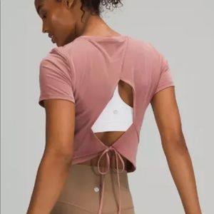Lululemon top